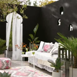 Sandtex Ultra Smooth Masonry Paint Black 5Ltr -Harris Paint Store 17619 A3