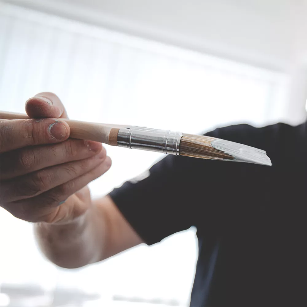 Harris Trade Angled Sash Cutting-In Paintbrush 1 1/2" Harris Trade Angled Sash Cutting-In Paintbrush 1 1/2" -Harris Paint Store 2316X A3