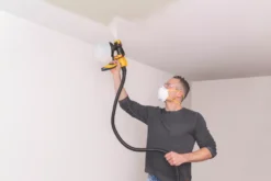 Wagner W 690 FLEXiO 630W Electric Paint Sprayer 220-240V -Harris Paint Store 2884T A5